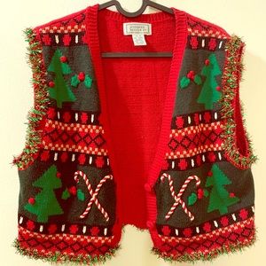 Cropped Christmas Sweater Vest